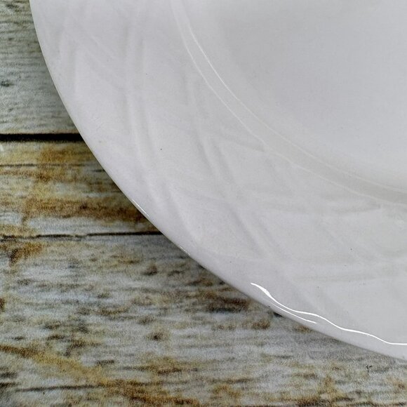 Gibson LEXINGTON White Elements  Embossed Rim Round Ceramic Bread Plates Set 4 - Picture 12 of 16